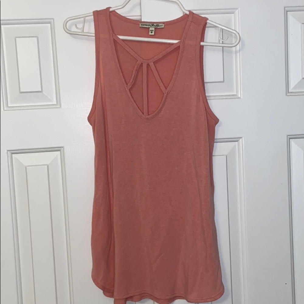 Express flowy tank
